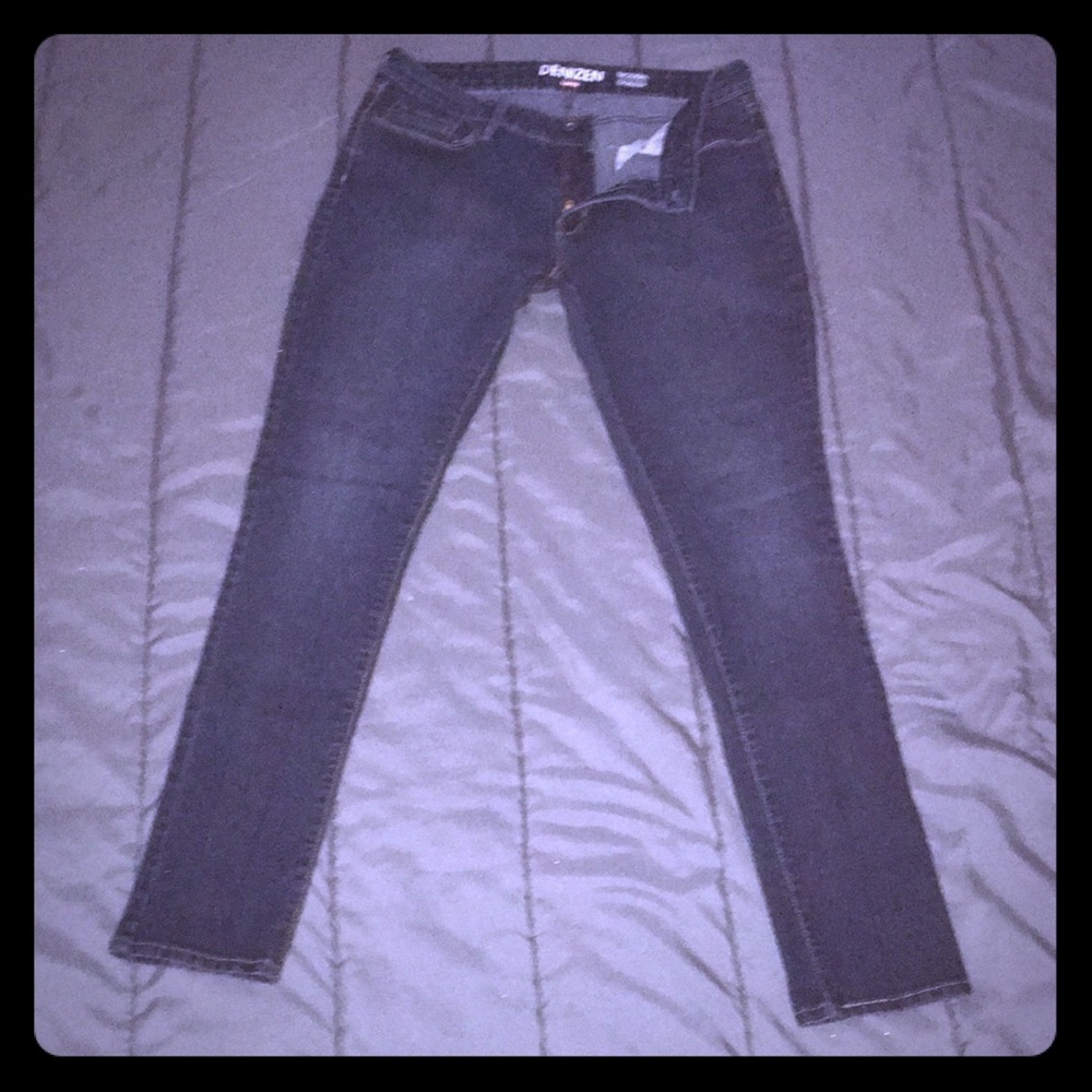 Denizen By Levi’s Women’s Modern Skinny Jeans